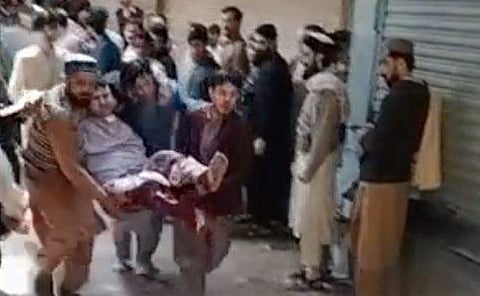 സ്‌ഫോടനത്തില്‍ പരിക്കേറ്റവരെ ആശുപത്രിയിലേക്ക് കൊണ്ടുപോകുന്നു ചിത്രം ട്വിറ്റര്‍