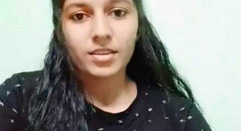 ആരതി, ഫെയ്‌സ്ബുക്ക് വീഡിയോ സ്‌ക്രീന്‍ ഷോട്ട്