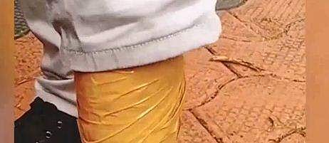 സ്വർണം കാലിൽ വെച്ചു കെട്ടി കടത്താൻ ശ്രമം/ ടിവി ദൃശ്യം