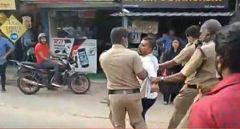 തൃശൂര്‍ നഗരത്തില്‍ യുവാവിന്റെ ആത്മഹത്യാശ്രമം