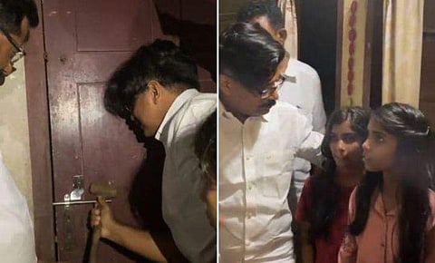 അര്‍ബന്‍ ബാങ്ക് ജപ്തി ചെയ്ത വീടിന്റെ പൂട്ട് പൊളിക്കുന്ന എംഎല്‍എ/വീഡിയോ ദൃശ്യം