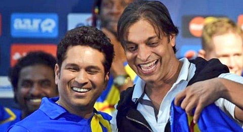 ‘സച്ചിനെ ഔട്ടാക്കാൻ തന്നോട് ആര് പറഞ്ഞു?‘- ഗാം​ഗുലി ചോദിച്ചു; ശ്രദ്ധേയ വെളിപ്പെടുത്തലുമായി അക്തർ