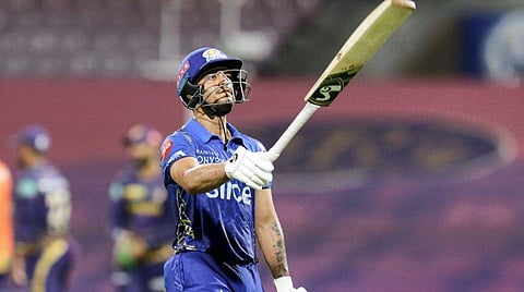 കൊല്‍ക്കത്തക്കെതിരെ വിക്കറ്റ് നഷ്ടമായി മടങ്ങുന്ന ഇഷാന്‍ കിഷന്‍/ഫോട്ടോ: പിടിഐ