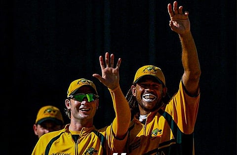 ‘മുതലകൾ നിറഞ്ഞ തടാകത്തിൽ മീൻ പിടിക്കാൻ പോയി; പരിചിതമല്ലാത്ത പല കാര്യങ്ങളും ഒന്നിച്ചു ചെയ്തു‘- സൈമണ്ട്സിനെ ഓർത്ത് ക്ലാർക്ക് 