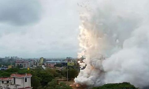 തൃശൂര്‍ പൂരം വെടിക്കെട്ടിന്റെ ടെലിവിഷന്‍ ദൃശ്യം