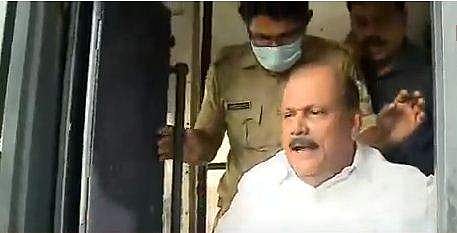 പി സി ജോര്‍ജ്