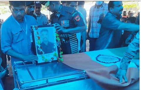 സൈജലിന്റെ മൃതദേഹം പൊതുദര്‍ശനത്തിന് വെച്ചപ്പോള്‍