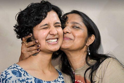 ശ്രുതി ശർമയും അമ്മ രചനയും/ പിടിഐ