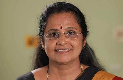 എജി ഒലീന/ഫെയ്‌സ്ബുക്ക്‌