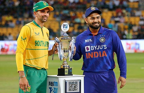 അഞ്ചാം ടി20 മഴയിൽ ഒലിച്ചു; ടിക്കറ്റിന്റെ പകുതി പണം തിരികെ നൽകും 