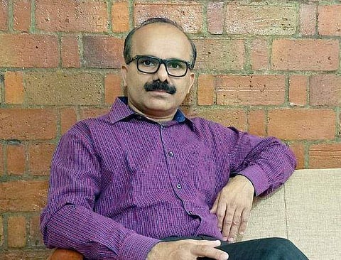 സുനില്‍ ഞാളിയത്ത്‌