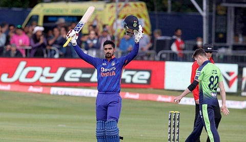 അയര്‍ലന്‍ഡിന് എതിരെ സെഞ്ചുറി നേടിയ ദീപക് ഹൂഡ/ഫോട്ടോ: എഎഫ്പി