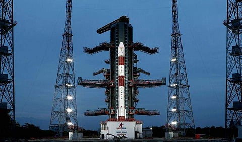 വിക്ഷേപണത്തിന് തയാറെടുത്ത് പിഎസ്എൽവി/ ട്വിറ്റർ