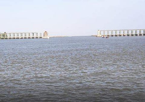 വലിയഴീക്കല്‍ ഹാര്‍ബര്‍