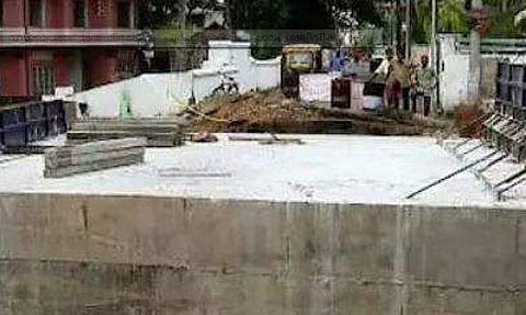 വാഹനാപകടം നടന്ന നിര്‍മ്മാണം പൂര്‍ത്തിയാക്കാത്ത പാലം, ടെലിവിഷന്‍ ദൃശ്യം