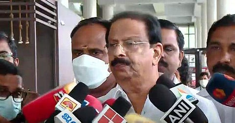 കെ സുധാകരന്‍ മാധ്യമങ്ങളോട് സംസാരിക്കുന്നു/ ടിവി ദൃശ്യം