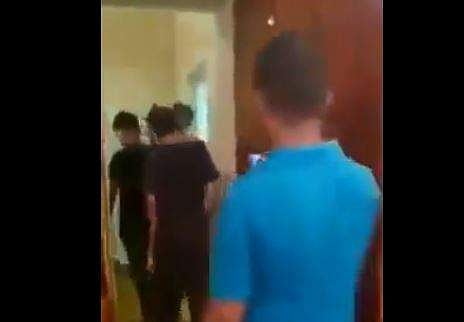 ശ്രീലങ്കന്‍ പ്രസിഡന്റിന്റെ കൊട്ടാരത്തില്‍ കണ്ടെത്തിയ അതീവ സുരക്ഷാ ബങ്കറിന്റെ ദൃശ്യം