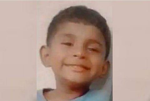 അദ്വിഷ് കൃഷ്ണ