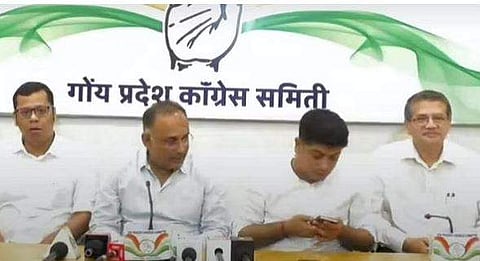 ദിനേശ് ഗുണ്ടു റാവു വാര്‍ത്താസമ്മേളനം നടത്തുന്നു, പിടിഐ