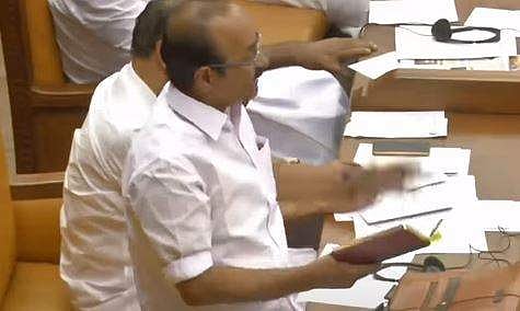 വിഡി സതീശന്‍