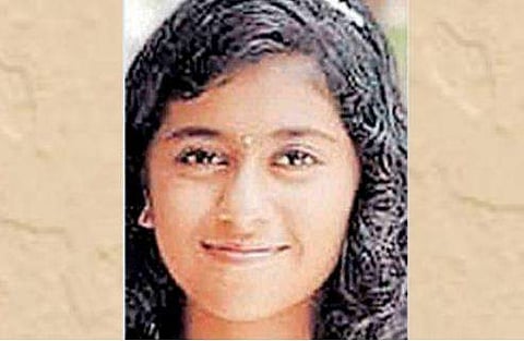 എസ് ജെ ആതിര