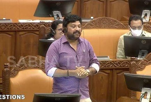 കെബി ഗണേഷ് കുമാര്‍