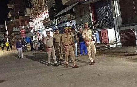 ഉത്തര്‍പ്രദേശ് പൊലീസ്, ട്വിറ്റര്‍