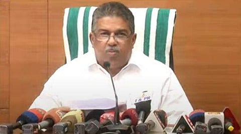 സജി ചെറിയാന്‍ മാധ്യമങ്ങളെ കാണുന്നു/വീഡിയോ സ്‌ക്രീന്‍ഷോട്ട്‌