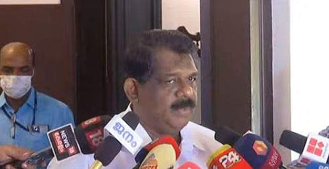 ഗതാഗത മന്ത്രി ആന്റണി രാജു മാധ്യമങ്ങളോട്