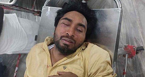 പരിക്കേറ്റ ഹക്കീം ആശുപത്രിയിൽ/ ടിവി ദൃശ്യം