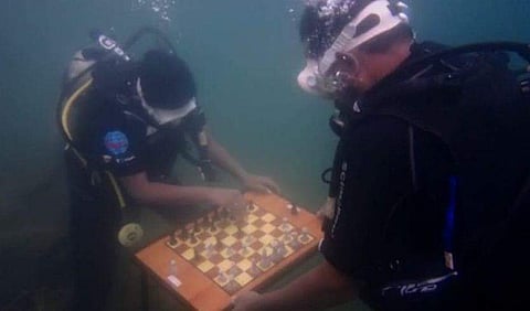 കടലിനടിയില്‍ ചെസ്സ്/ഫോട്ടോ: ട്വിറ്റര്‍