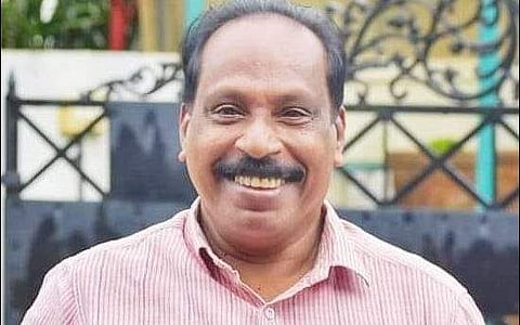 കെ എം ദിനകരന്‍