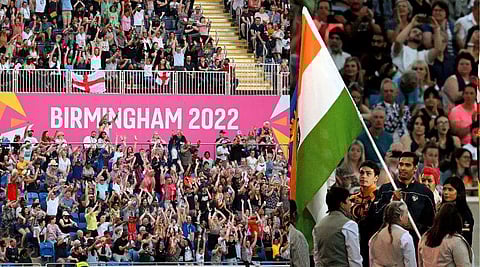 2022 കോമൺവെൽത്ത് ഗെയിംസിന്റെ സമാപന ചടങ്ങിൽ അചന്ത ശരത് കമാലും നിഖത് സരീനും ടീമിനെ നയിക്കുന്നു/ ചിത്രം പിടിഐ