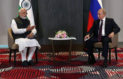 ഷാങ്ഹായ് ഉച്ചകോടിക്കിടയില്‍ മോദി-പുടിന്‍ കൂടിക്കാഴ്ച/ഫോട്ടോ: എഎഫ്പി