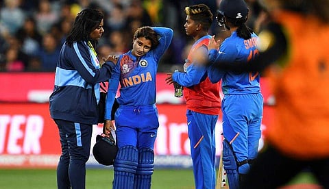 താനിയ ഭാട്യ സഹതാരങ്ങള്‍ക്കൊപ്പം/എഎഫ്പി(ഫയല്‍)