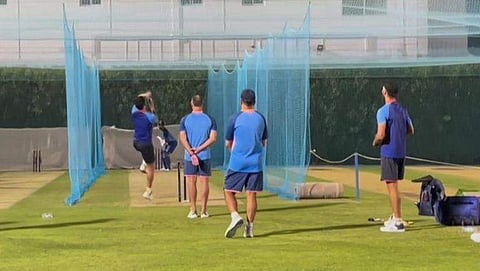 നെറ്റ്‌സില്‍ പരിശീലനം നടത്തി ദീപക് ചഹര്‍/ഫോട്ടോ: ട്വിറ്റര്‍