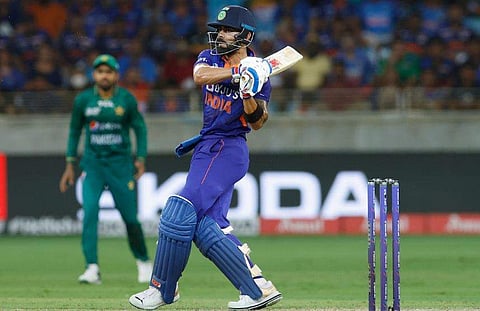 അർദ്ധസെഞ്ചുറി നേടിയ കോഹ് ലി/ ചിത്രം: ട്വിറ്റർ