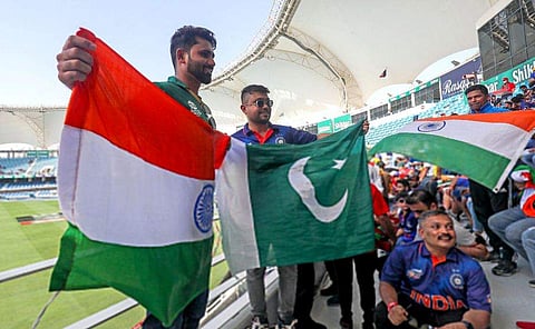 ഇന്ത്യ പാകിസ്ഥാൻ മത്സരത്തിനിടെ ആരാധകർ/ ചിത്രം: എഎൻഐ
