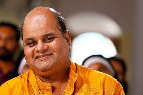 നടൻ സുനിൽ സുഖദയുടെ കാറിന് നേരെ ആക്രമണം/ ചിത്രം ഫേസ്ബുക്ക്