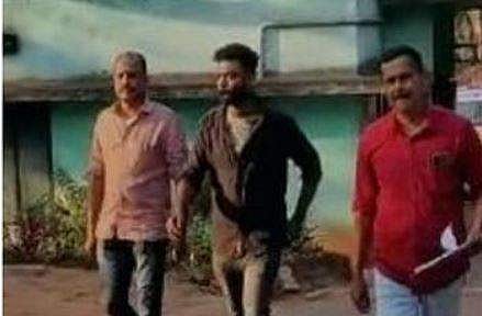 പ്രതി ഫിറോസിനെ പൊലീസ് കസ്റ്റഡിയിലെടുത്തപ്പോള്‍