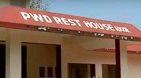 അടൂര്‍ റസ്റ്റ് ഹൗസ്/ഫയല്‍