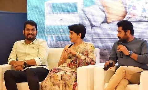 വീഡിയോ സ്‌ക്രീന്‍ഷോട്ട്‌