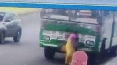 ലിസി ജംഗ്ഷനിലെ വാഹനാപകടത്തിന്റെ ദൃശ്യം, സ്‌ക്രീന്‍ഷോട്ട്