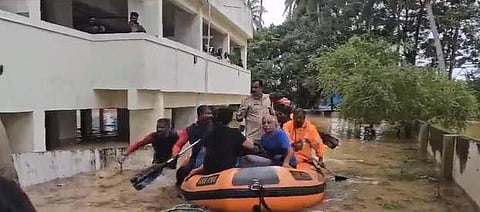 ചിത്രം: എക്‌സ്