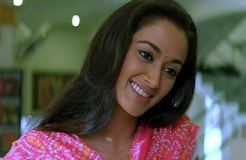 ​ഗായത്രി ജോഷി/ ട്വിറ്റർ