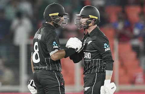 കോൺവെ- രചിൻ സഖ്യം/ പിടിഐ