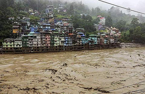 തീസ്ത നദിയിലെ മിന്നല്‍ പ്രളയം, പിടിഐ