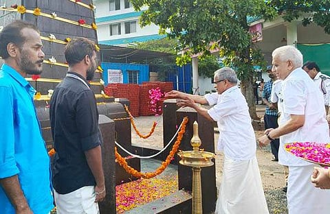 ഗുരുവായൂർ ദേവസ്വം ചെയർമാൻ ഡോ. വി കെ വിജയൻ ചടങ്ങ് ഉദ്ഘാടനം ചെയ്യുന്നു