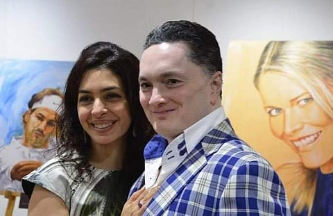 ഗൗതം സിംഘാനിയ, നവാസ് മോദി ഫെയ്‌സ്ബുക്ക്