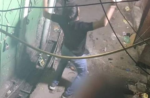 മൃതദേഹത്തിന് അരികിൽ ആഹ്ലാദ പ്രകടിപ്പിക്കുന്ന 16കാരൻ, സ്ക്രീൻഷോട്ട്